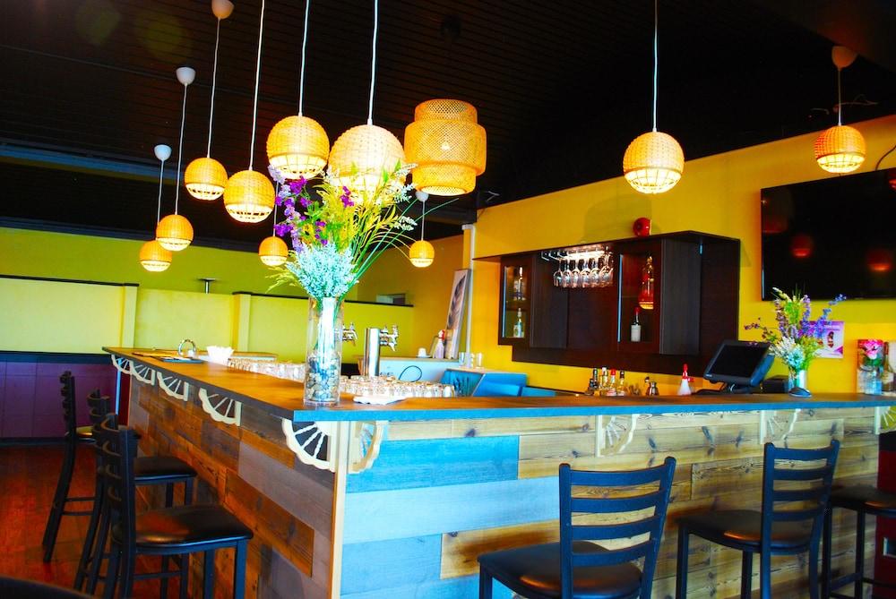 Ramada By Wyndham Edmonton Yellowhead Nw 외부 사진